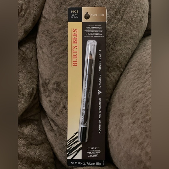 Nourishing Eyeliner Soft Black by Burt’s Bees - Picture 7 of 16